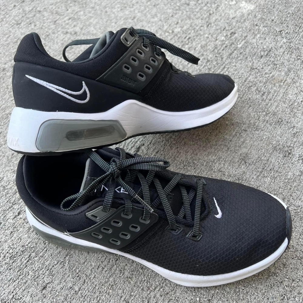 Nike Air Max Bella TR 4